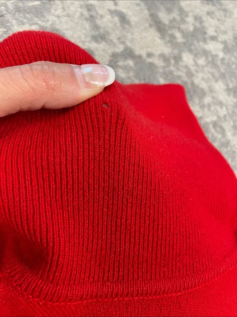 Vintage Pringle of Scotland Cashmere Red Turtleneck Sweater Sz 42